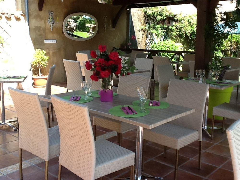 Hotel Restaurant Du Commerce Estang Luaran gambar