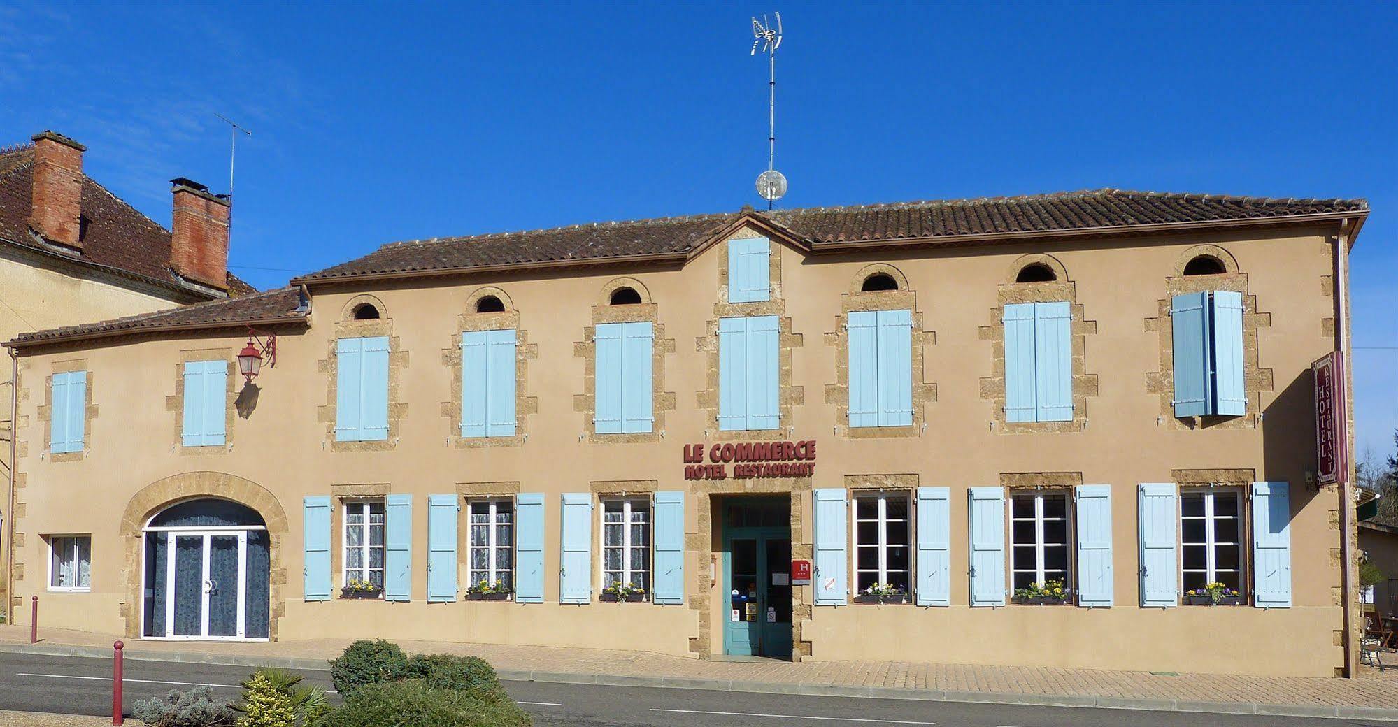 Hotel Restaurant Du Commerce Estang Luaran gambar